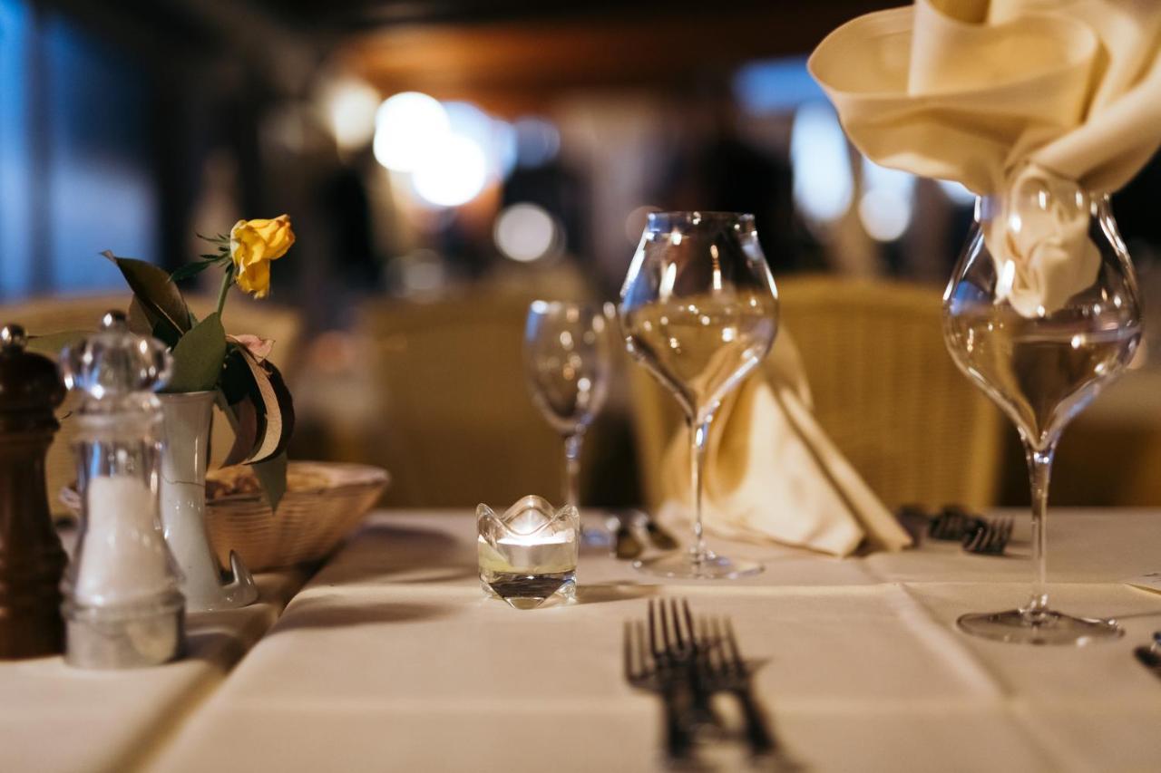 Agrihotel Elisabetta Collemezzano Eksteriør bilde